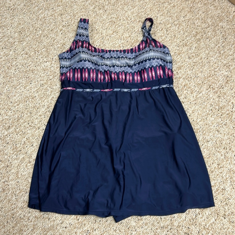 Danify Swimsuit Women's Size 58 Plus Black Purple Geometric Skirted Swim Dress